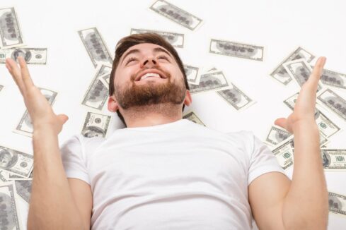 10 Tips for How to Become a Millionaire with No Money