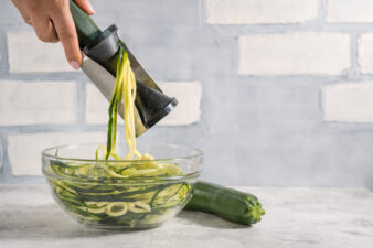 Making zucchini noodles with spiralizer