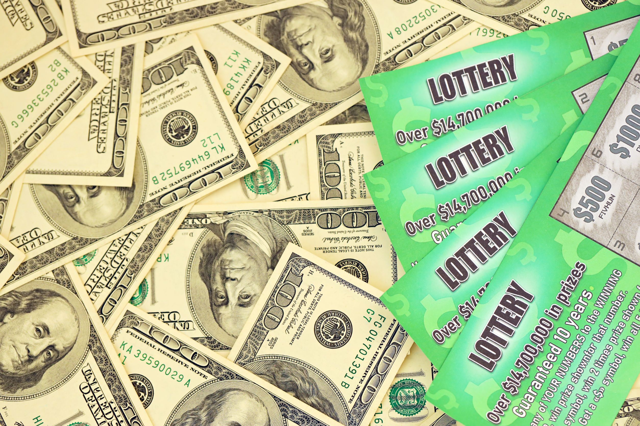 12 Reasons The Majority of Lottery Winners Go Broke