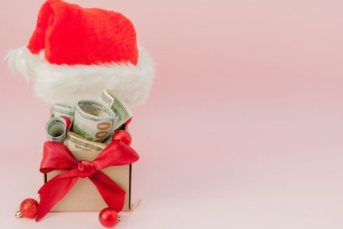 Maximizing Your Christmas Bonus Smart Financial Moves to Consider