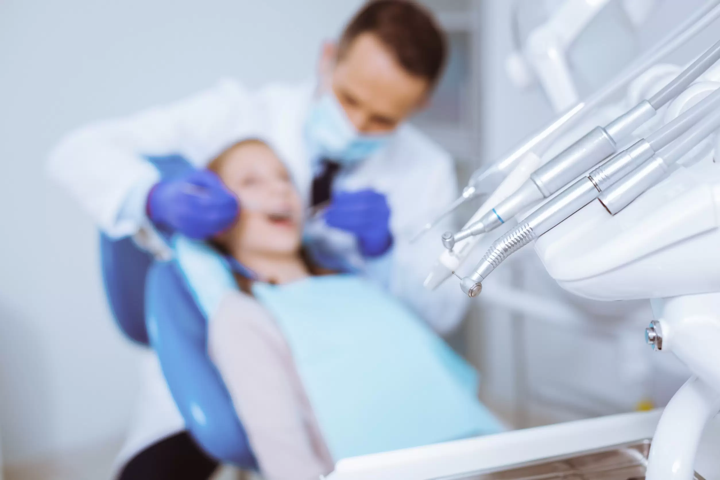 Are There Really Free Dental Clinics for Adults, and How Can You Find One